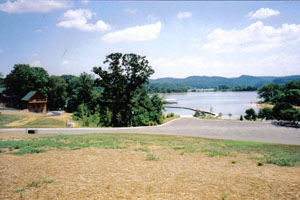 dock boat cherokee tennessee ramp marina